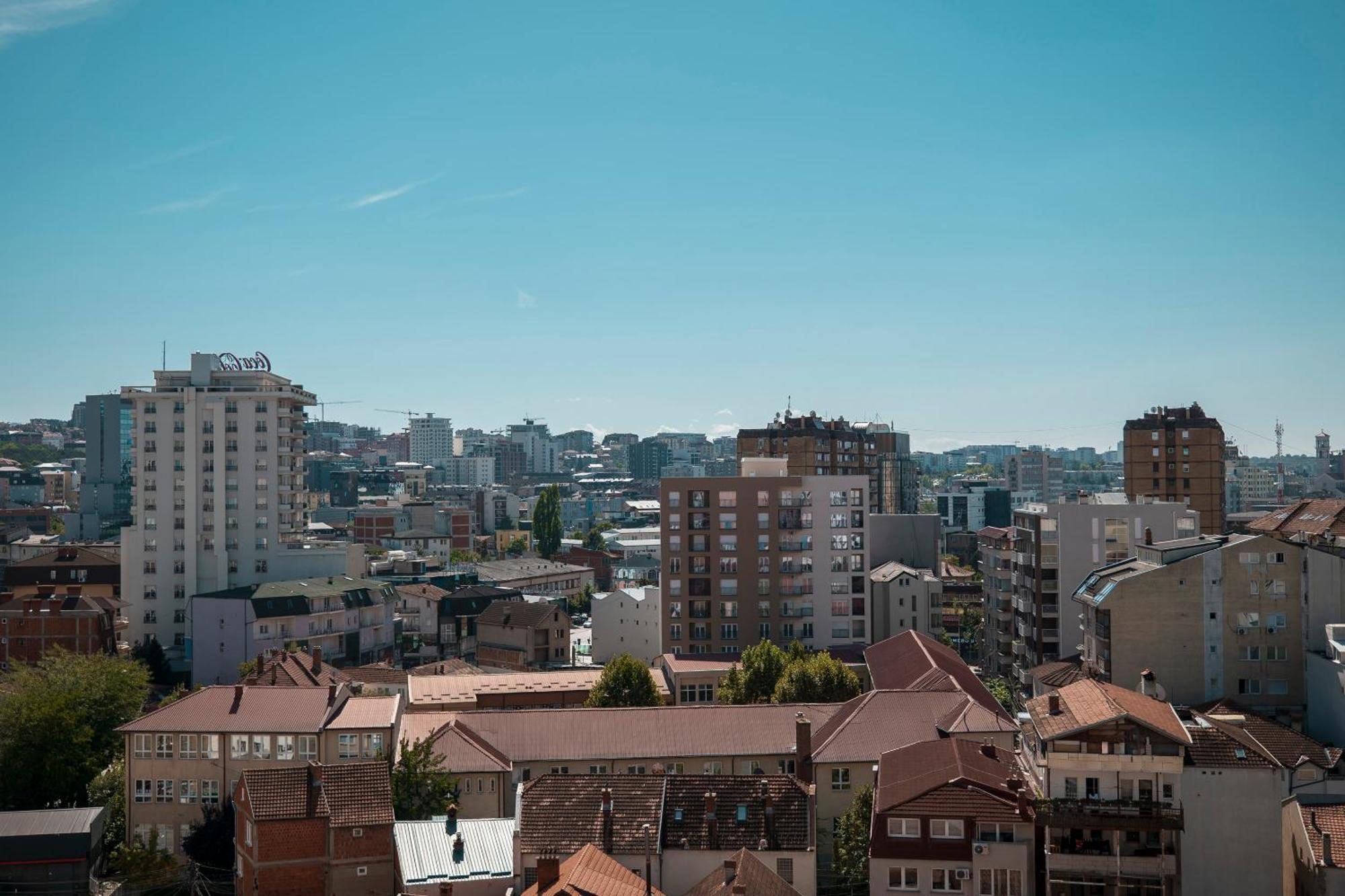Lux Apartments Prisztina Zewnętrze zdjęcie